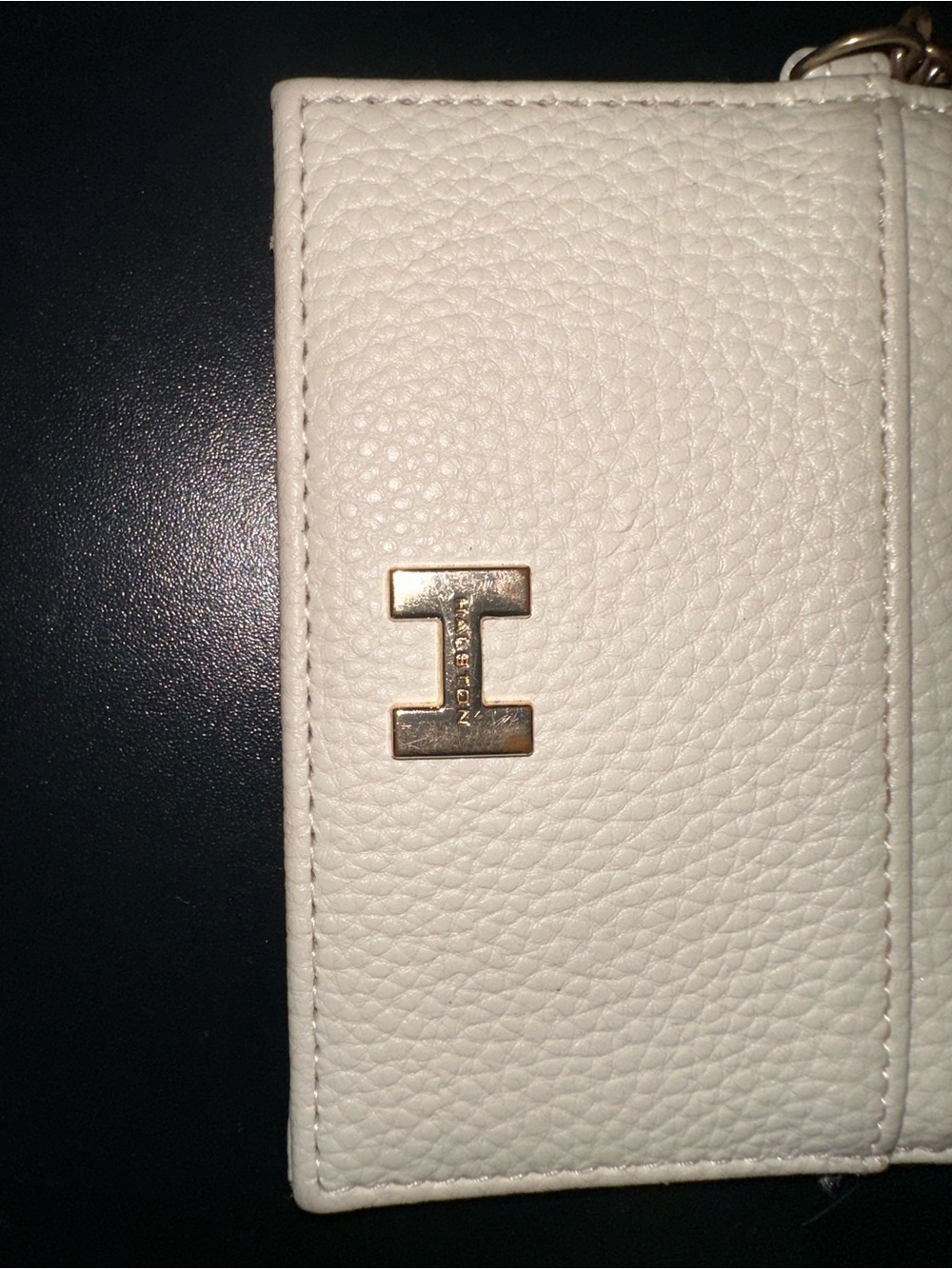 H by Halston Cream Leather Card Holder with Gold Keychain - Picture 2 of 7